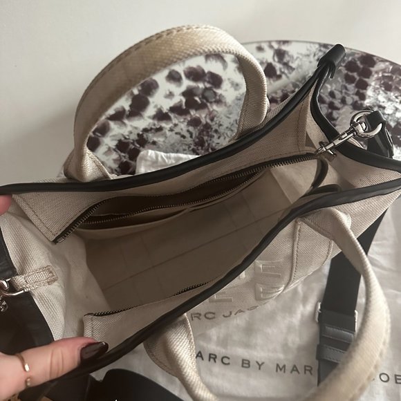 THE MARC JACOBS The Summer Canvas Tote Bag - Picture 4 of 4